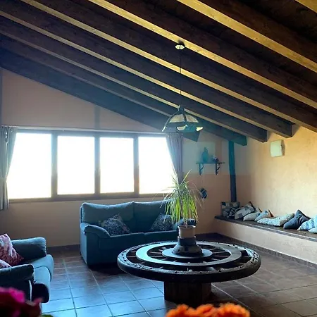 Masia De La Serra De La Cogulla