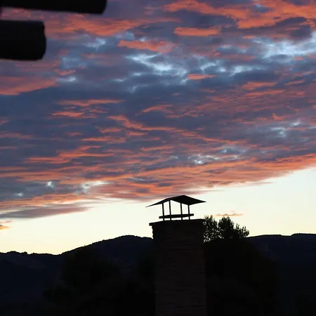 Masia De La Serra De La Cogulla