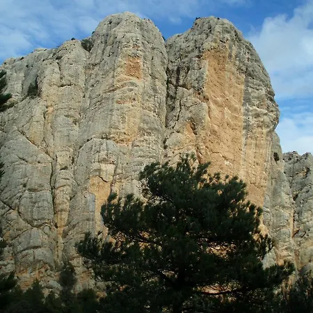 Masia De La Serra De La Cogulla 乡村民宿 Peñarroya de Tastavins