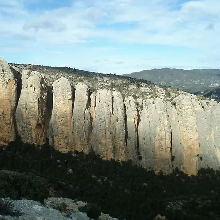 Masia De La Serra De La Cogulla Peñarroya de Tastavins