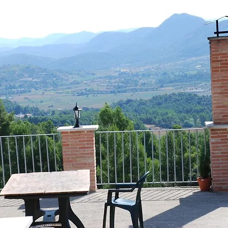 Masia De La Serra De La Cogulla * Peñarroya de Tastavins