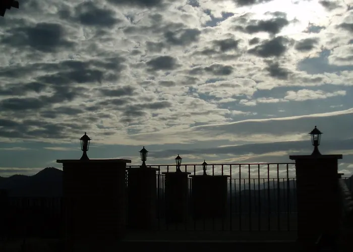 Masia De La Serra De La Cogulla Casa de Campo