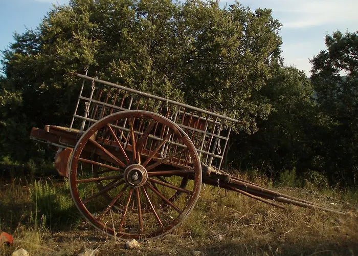 Masia De La Serra De La Cogulla Casa de Campo
