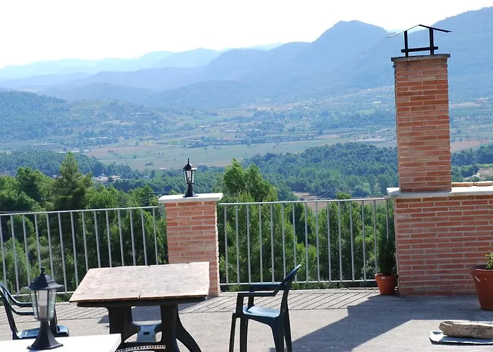 Masia De La Serra De La Cogulla * Peñarroya de Tastavins