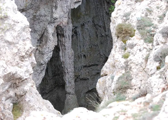 Masia De La Serra De La Cogulla Peñarroya de Tastavins