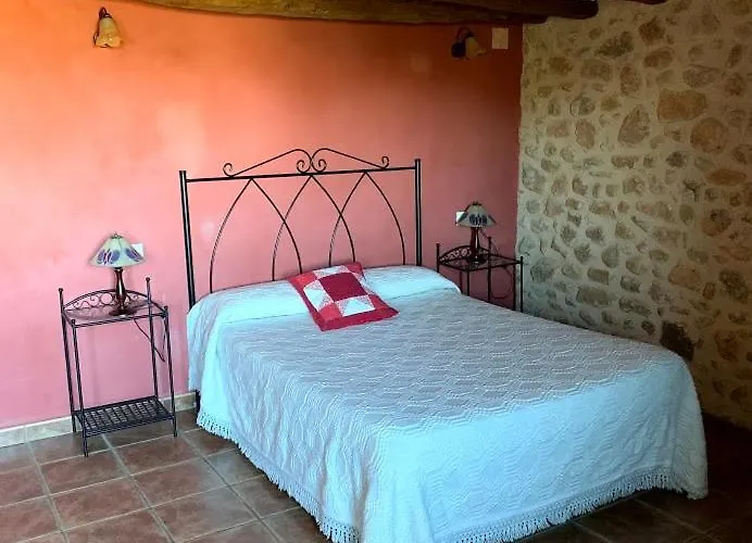 Masia De La Serra De La Cogulla Lantställe Peñarroya de Tastavins