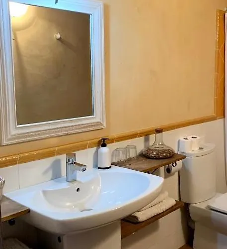 Masia De La Serra De La Cogulla Lantställe *